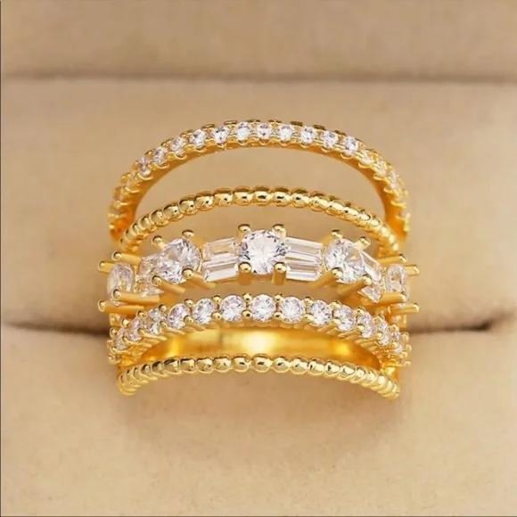 925 STERLING SILVER OVER 18K YELLOW GOLD DIAMOND RING - Picture 3 of 4